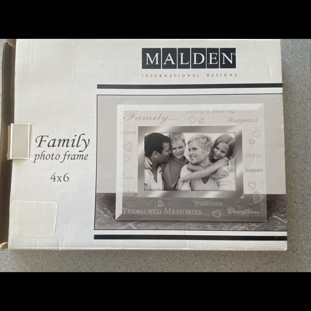 Malden family photo frame